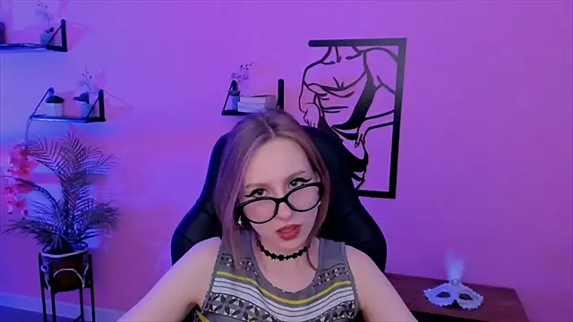 DariaTate online show from 03.10.25