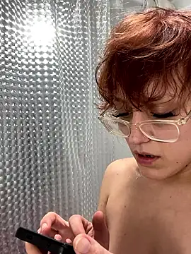 Snapshot of grassXass420 chatting on 01.06.26 grassXass420 online show from 01.06.26