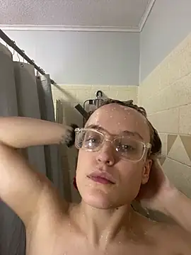 Snapshot of grassXass420 chatting on 02.21.26 grassXass420 online show from 02.21.26