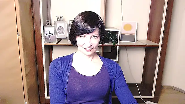  AngeliaFlow  online show from 04.17.26