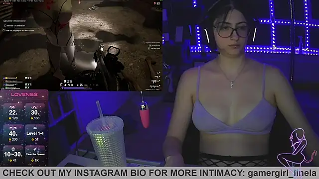 Snapshot of Gamergirl-Linela chatting on 10.05.25 Gamergirl-Linela online show from 10.05.25
