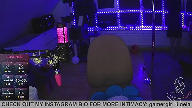 Gamergirl-Linela online show from 11.17.25