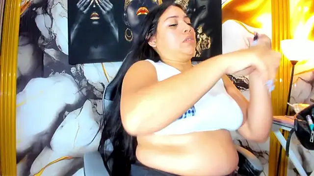 Snapshot of Sophia_Brunett chatting on 11.13.25 Sophia Brunett online show from 11.13.25