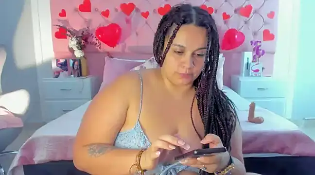 Snapshot of KourtneyEvans chatting on 02.17.25 KourtneyEvans online show from 02.17.25