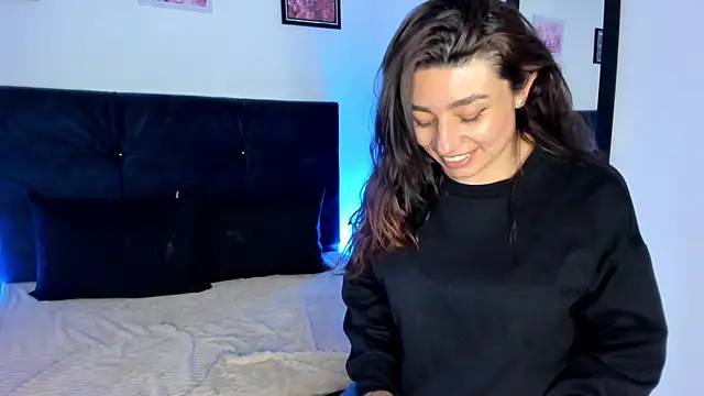  michonne  online show from 02.06.25