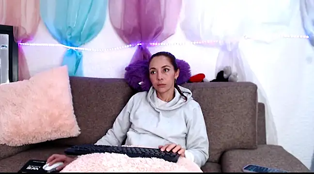 alisonandree online show from 02.17.25