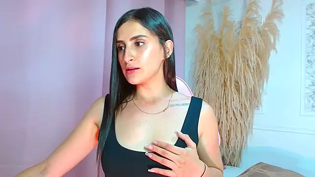 Danella houston online show from 05.28.26