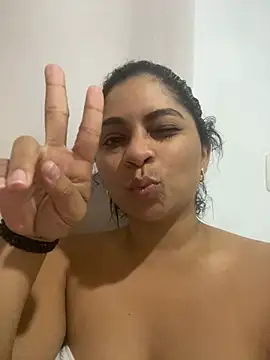 Tana latin online show from 02.25.25