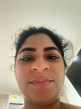 Snapshot of Tana_latin chatting on 05.17.26 Tana latin online show from 05.17.26
