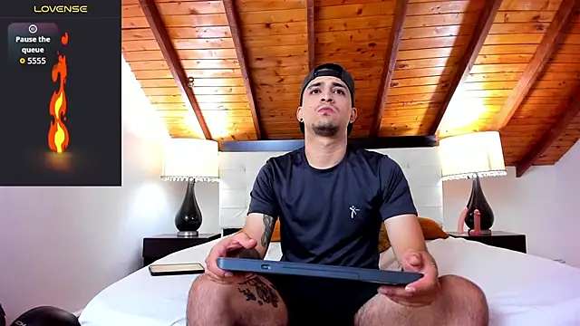 Sebastian Berne online show from 10.15.25