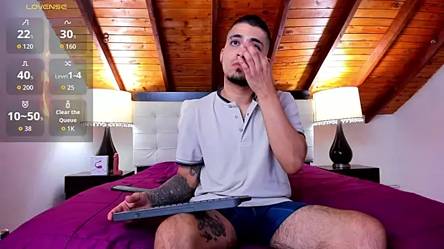 Snapshot of Sebastian_Berne chatting on 02.13.26 Sebastian Berne online show from 02.13.26