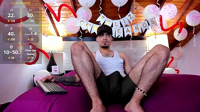 Snapshot of Sebastian_Berne chatting on 02.19.26 Sebastian Berne online show from 02.19.26