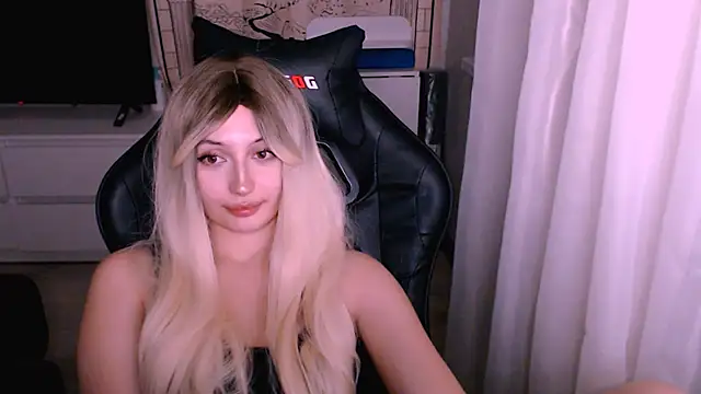 beauty blonde online show from 12.01.25