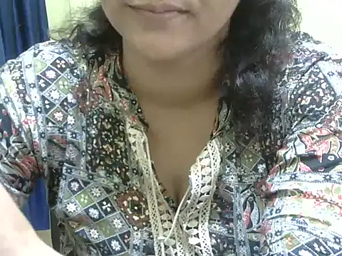 Your cutiepie  online show from 10.31.25