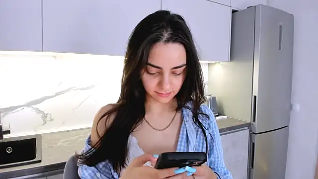 EmiliaZen online show from 03.05.25