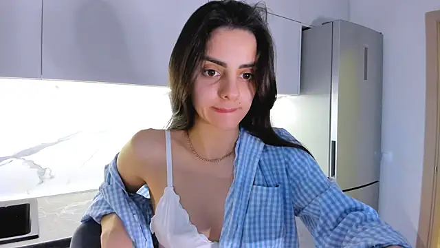 EmiliaZen online show from 03.07.25