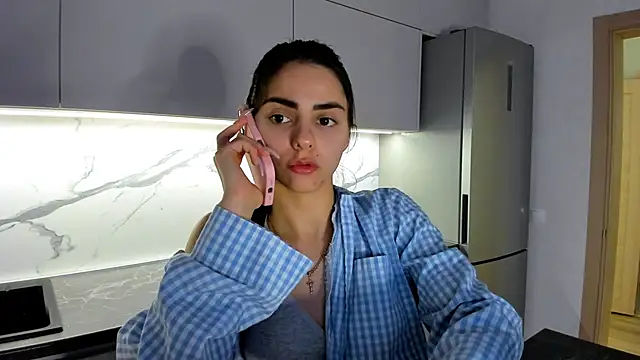 EmiliaZen online show from 03.18.25