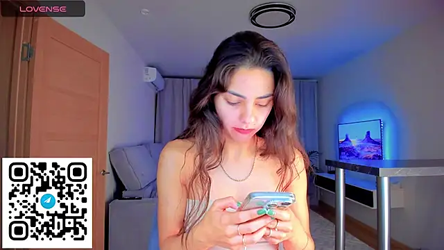 EmiliaZen online show from 10.21.25