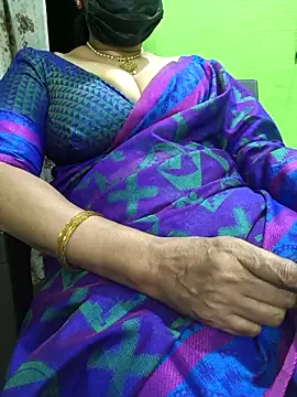 niiveditha online show from 11.16.25