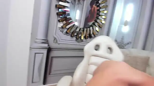 Andy dior18 online show from 10.05.25