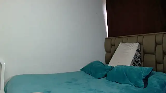 PenelopeMist online show from 09.19.25