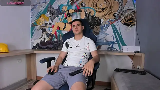 Sebastian Phoenix online show from 03.04.25