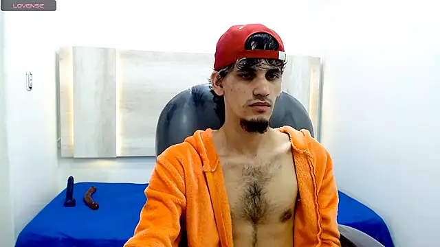 Dirty Kingg online show from 02.26.25