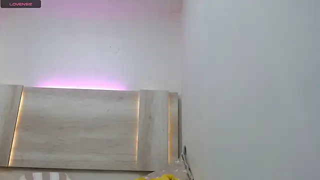 Dirty Kingg online show from 03.21.25