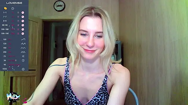 Caramel piegirl online show from 09.29.25