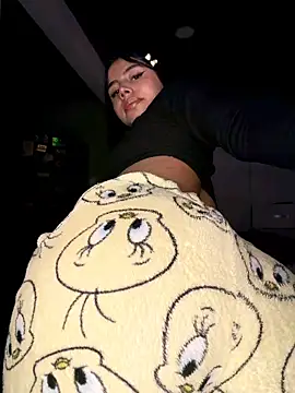 Laura-Khalifa online show from 03.28.26