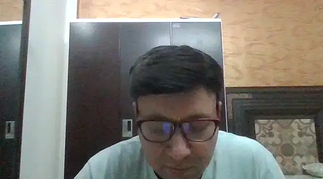 Snapshot of innocentboy1987 chatting on 03.19.25 innocentboy1987 online show from 03.19.25