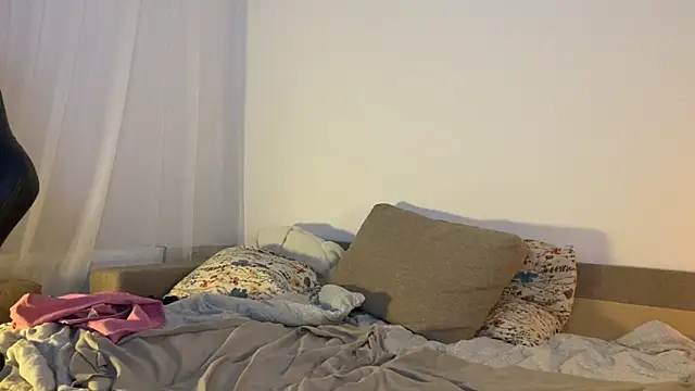 Sabrinaanddaniel online show from 02.21.25