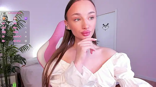 Snapshot of miiss__lulu chatting on 01.19.26 miiss lulu online show from 01.19.26