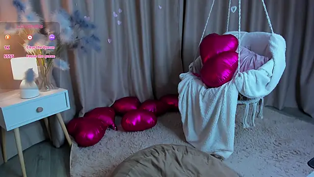 Snapshot of miiss__lulu chatting on 02.28.26 miiss lulu online show from 02.28.26