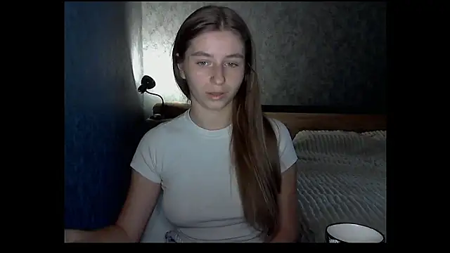 Nana Rain online show from 09.27.25