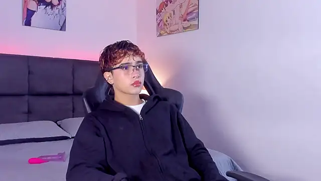 Aiiden 15 online show from 10.10.25