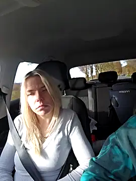 ademandjulia online show from 11.13.25