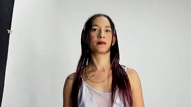 Olivia Stevens online show from 04.08.26