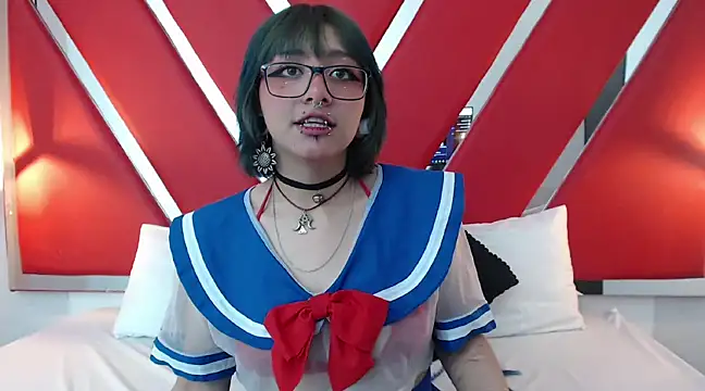 Snapshot of DarkMysterysF chatting on 02.06.25 DarkMysterysF online show from 02.06.25