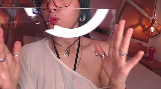 Snapshot of DarkMysterysF chatting on 02.22.25 DarkMysterysF online show from 02.22.25