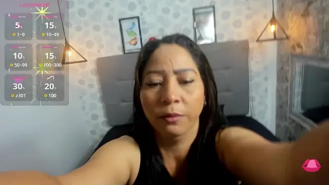 Michelle  taylor online show from 02.09.25