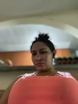 Carola-Ross online show from 10.15.25