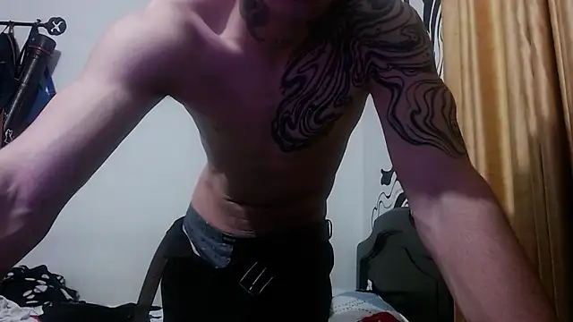 Snapshot of Noctem1 chatting on 02.23.25 Noctem1 online show from 02.23.25