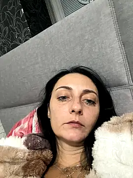 Snapshot of Miroslava1247 chatting on 11.13.25 Miroslava1247 online show from 11.13.25