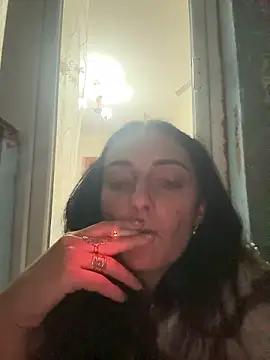 Snapshot of Miroslava1247 chatting on 11.24.25 Miroslava1247 online show from 11.24.25