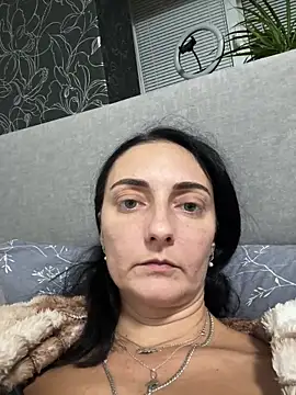 Snapshot of Miroslava1247 chatting on 11.26.25 Miroslava1247 online show from 11.26.25