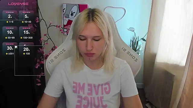 EvelinaLuu online show from 07.07.26