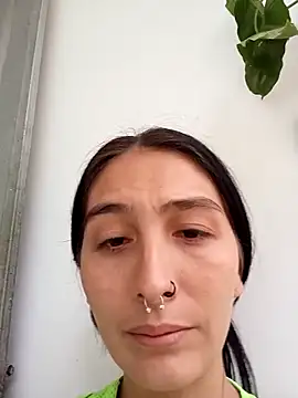 single mother indecent online show from 11.11.25