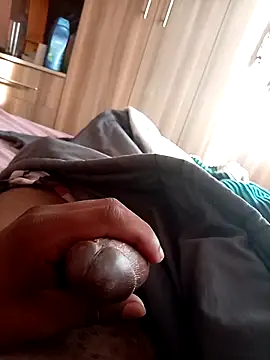 Snapshot of Cumboy2567 chatting on 11.27.25 Cumboy2567 online show from 11.27.25