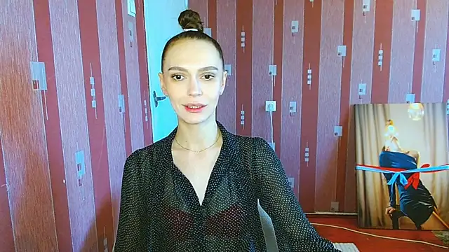 Lady Sunshine  online show from 10.30.25